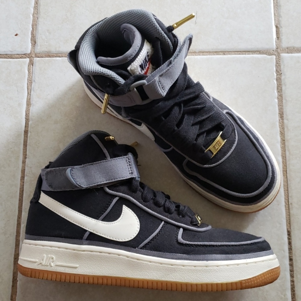 Nike Air Force 1 Hightops